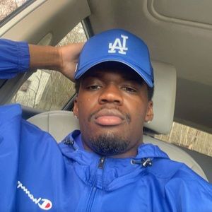 Meet your Posher, Malik